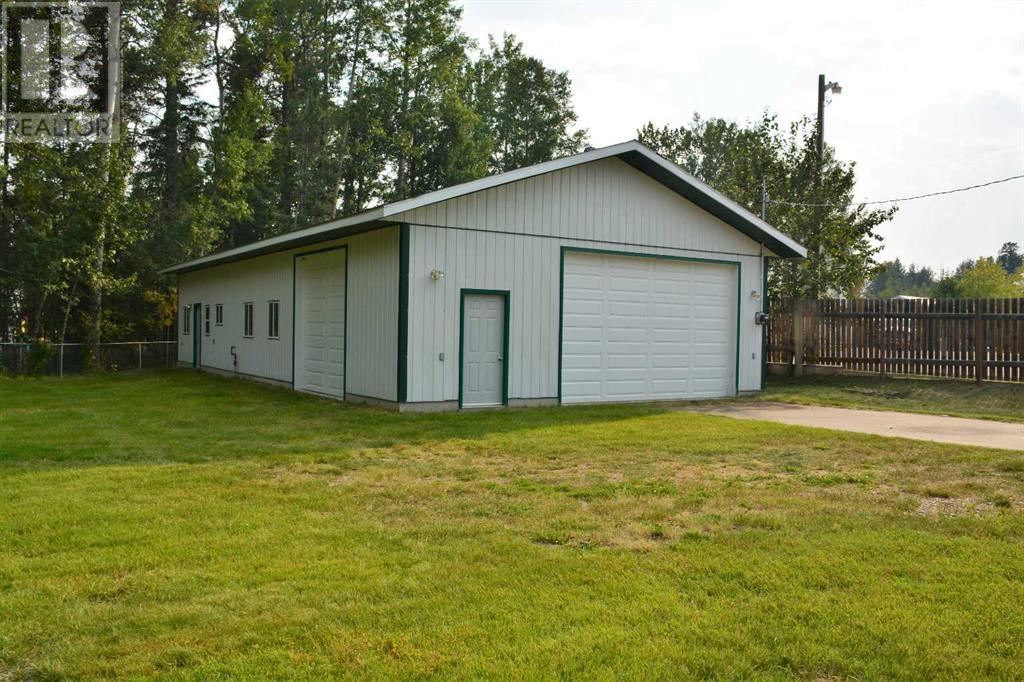 Property at 6603 5 Avenue image 2