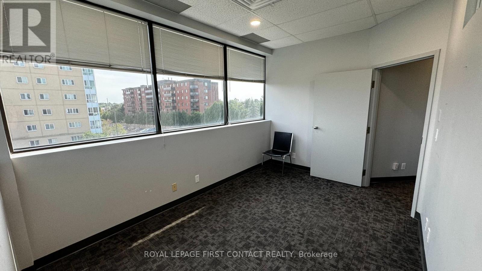305 - 125 Bell Farm Road, Barrie, Ontario  L4M 6L2 - Photo 14 - S9358864