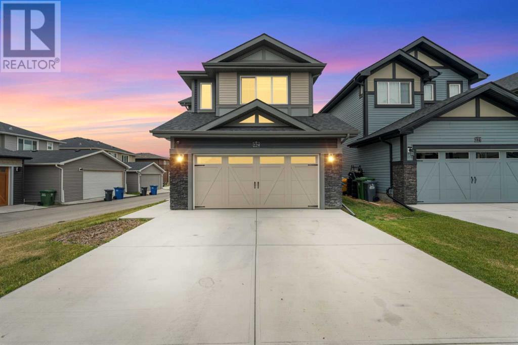 229 Mustang Street, cochrane, Alberta