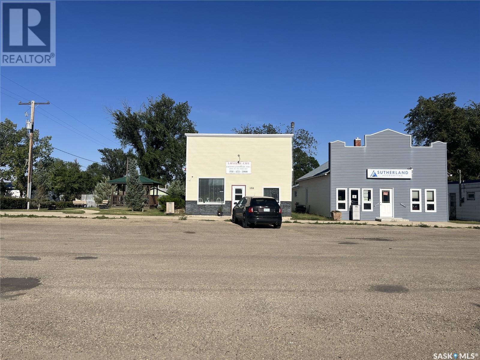 139 Main Street, Lafleche, Saskatchewan  S0H 2K0 - Photo 1 - SK984151