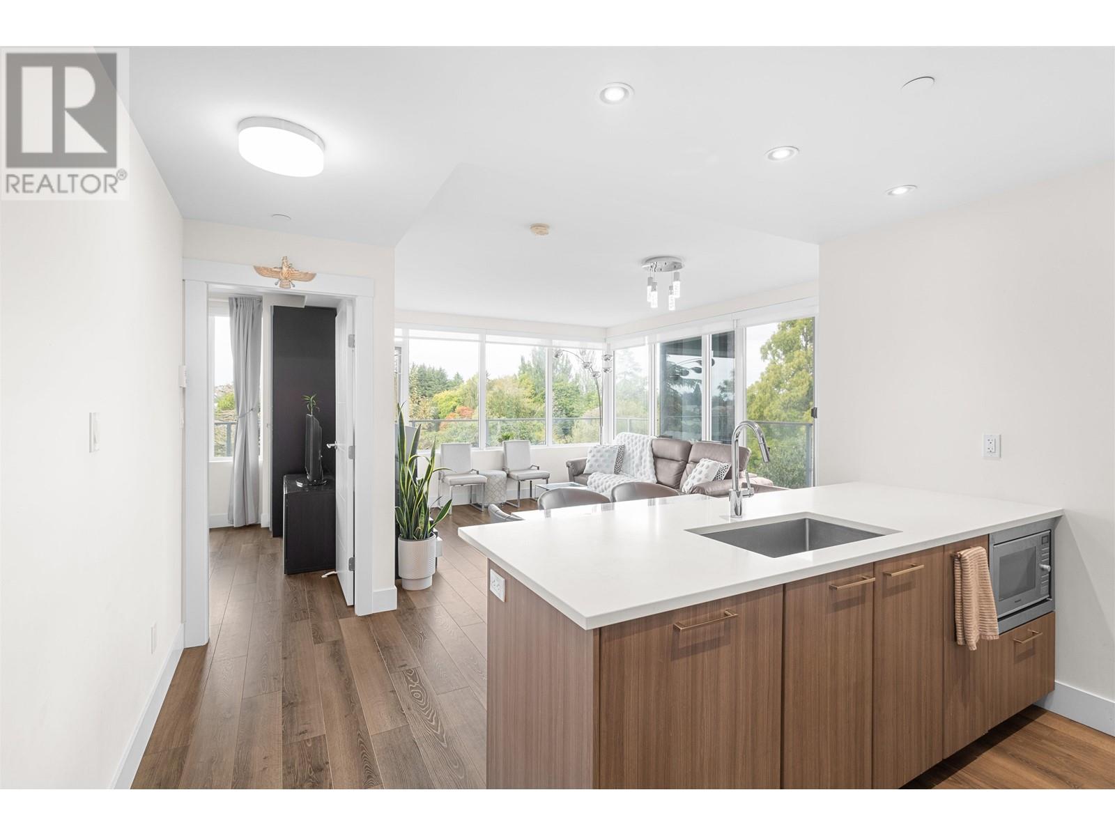 Listing Picture 15 of 37 : 307 10788 NO. 5 ROAD, Richmond / 烈治文 - 魯藝地產 Yvonne Lu Group - MLS Medallion Club Member