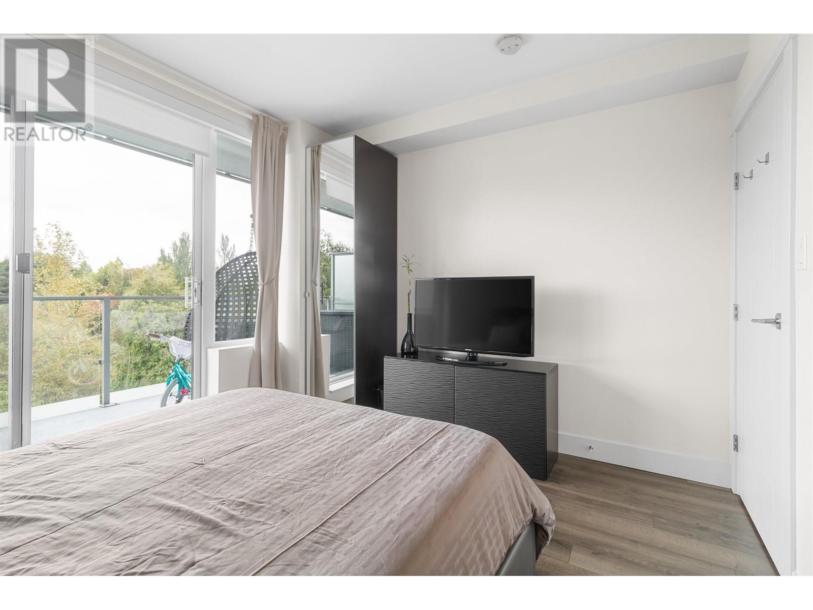 Listing Picture 17 of 37 : 307 10788 NO. 5 ROAD, Richmond / 烈治文 - 魯藝地產 Yvonne Lu Group - MLS Medallion Club Member