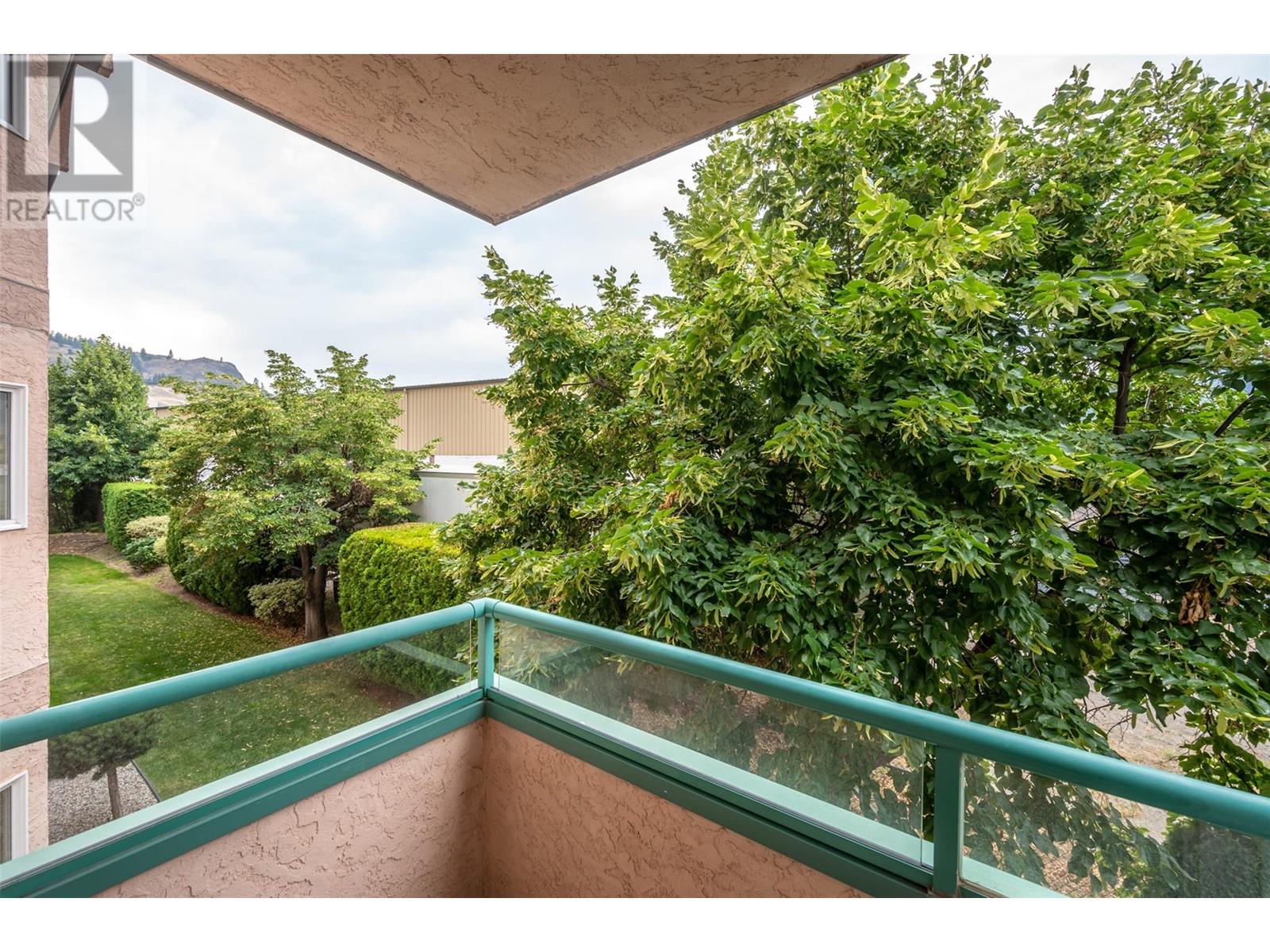 8907 Pineo Court Unit# 201 Summerland