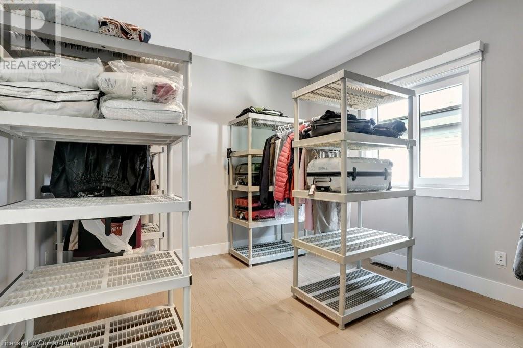 Photo 33 of 46 for 2208 Red Thorne Avenue