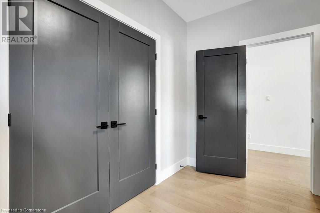 Photo 34 of 46 for 2208 Red Thorne Avenue