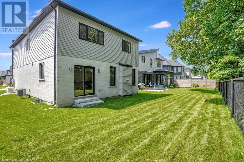 2208 Red Thorne Avenue, London, Ontario  N6P 0E5 - Photo 41 - 40648547