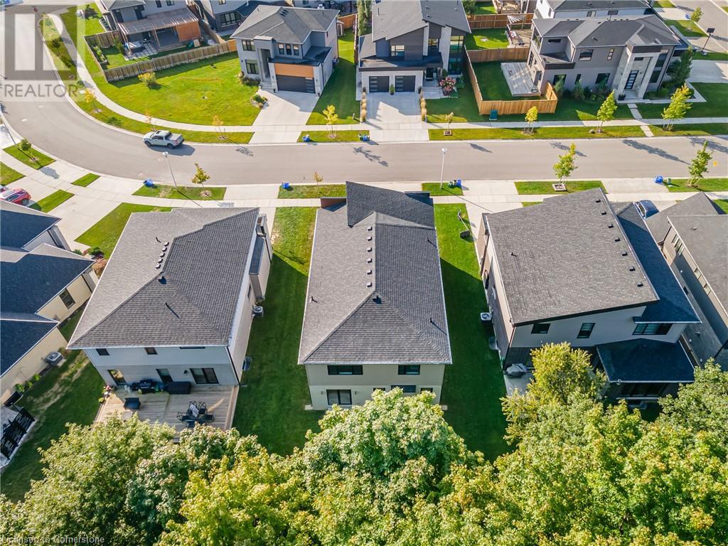 2208 Red Thorne Avenue, London, Ontario  N6P 0E5 - Photo 44 - 40648547