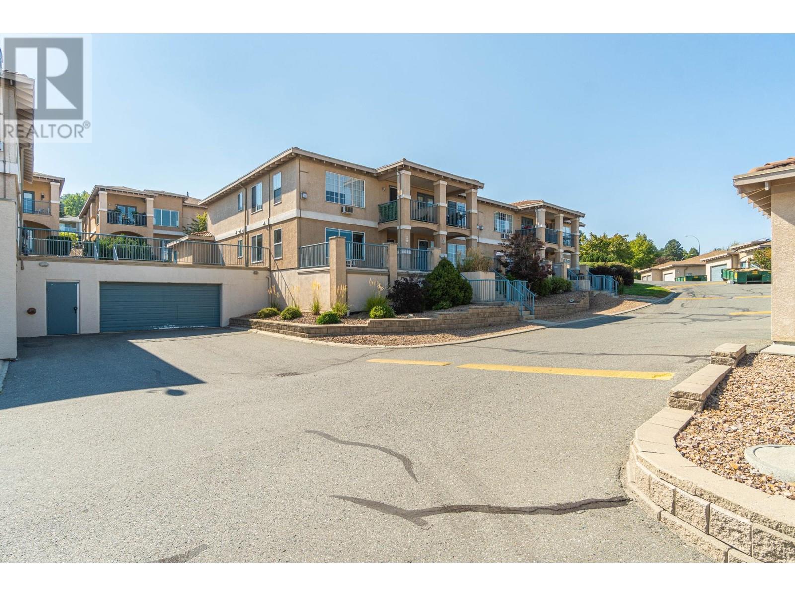 204-875 Sahali Terrace, Kamloops, British Columbia  V2C 6W8 - Photo 28 - 181012