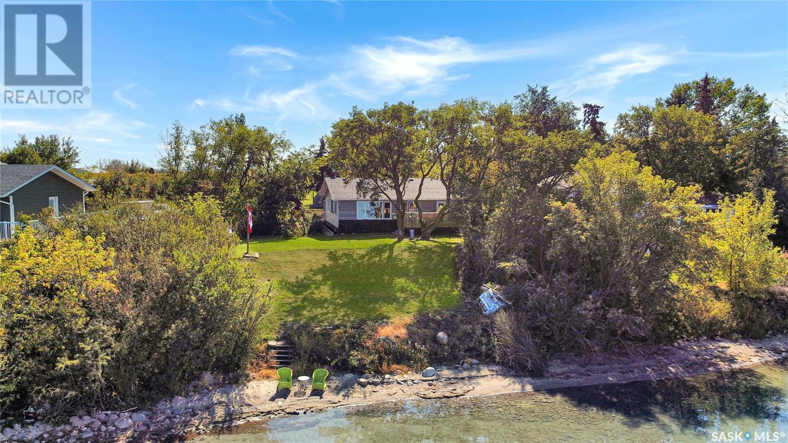 Property at 13 3rd AVENUE E image 1