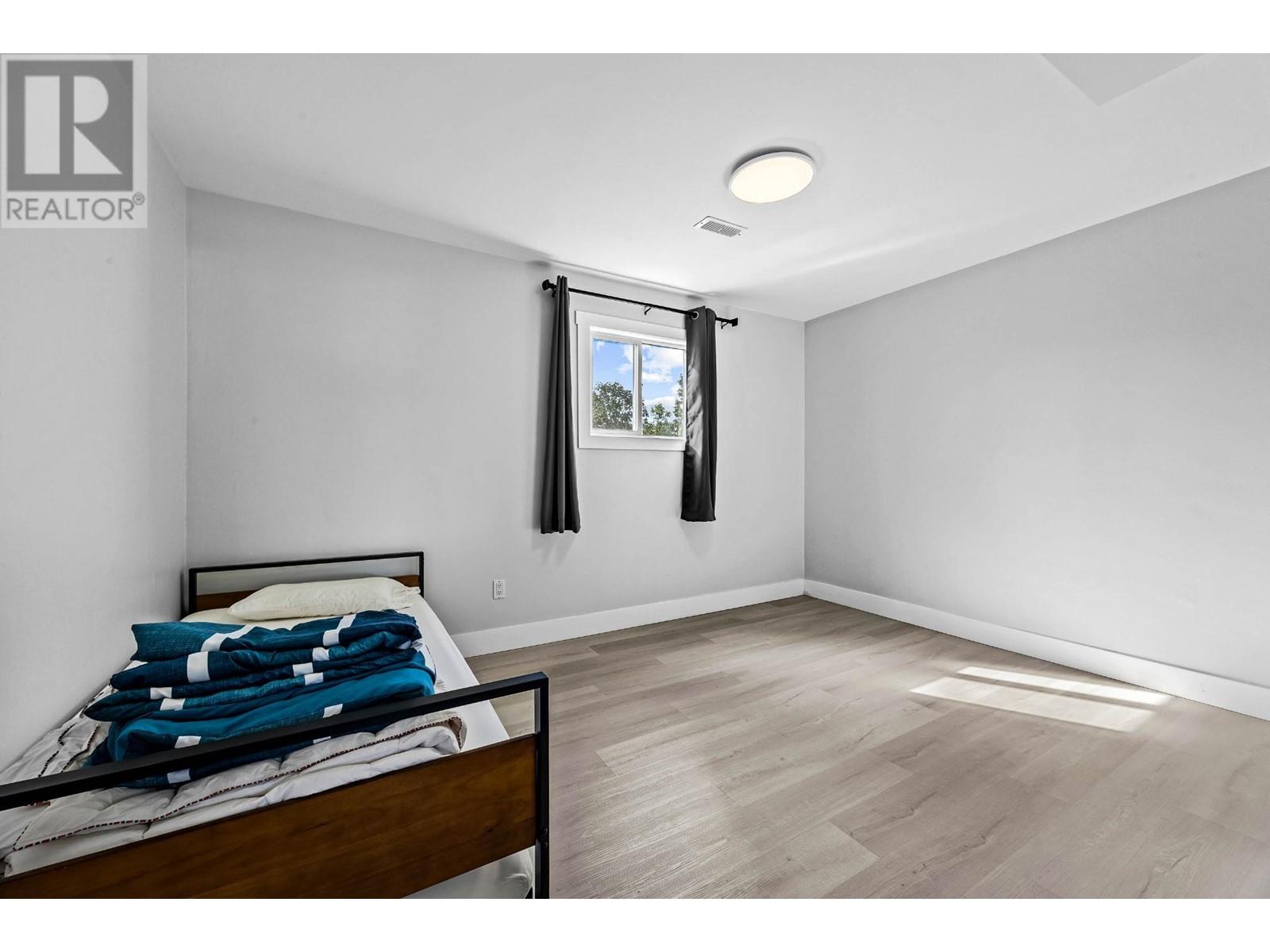 2264 Coutlee Ave, Merritt, British Columbia   - Photo 22 - 181015