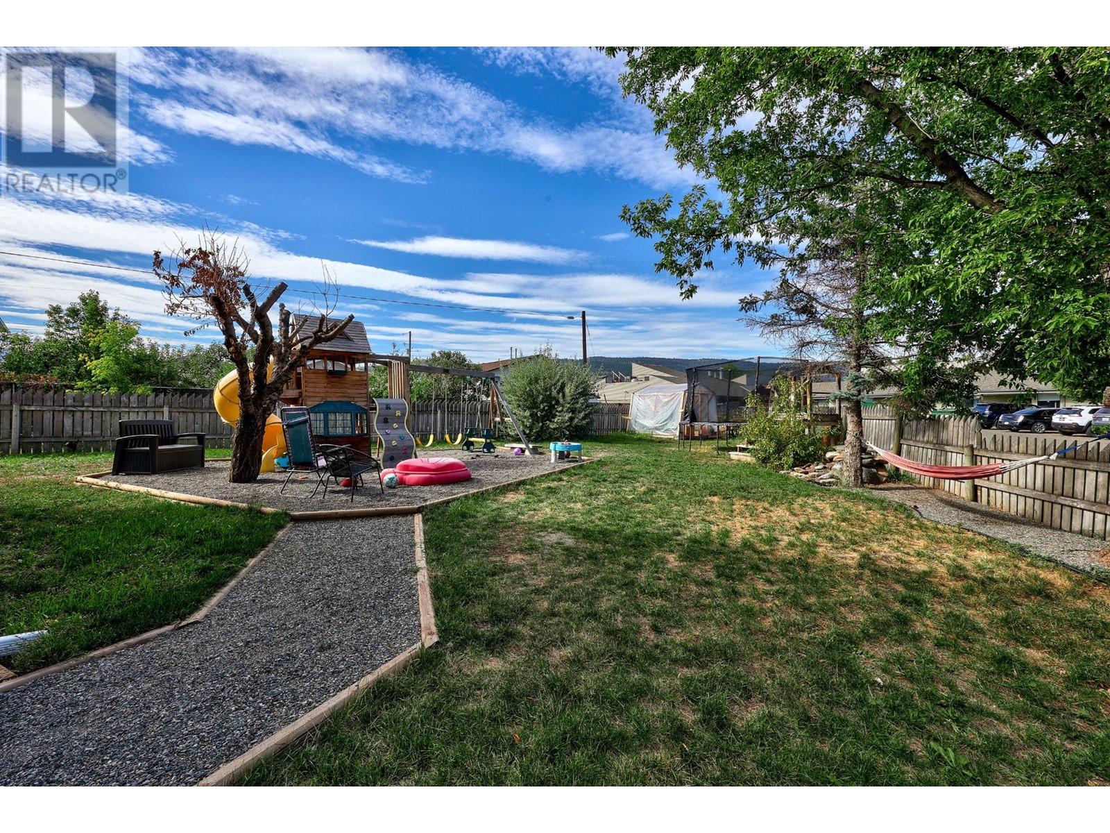 2264 Coutlee Ave, Merritt, British Columbia   - Photo 4 - 181015