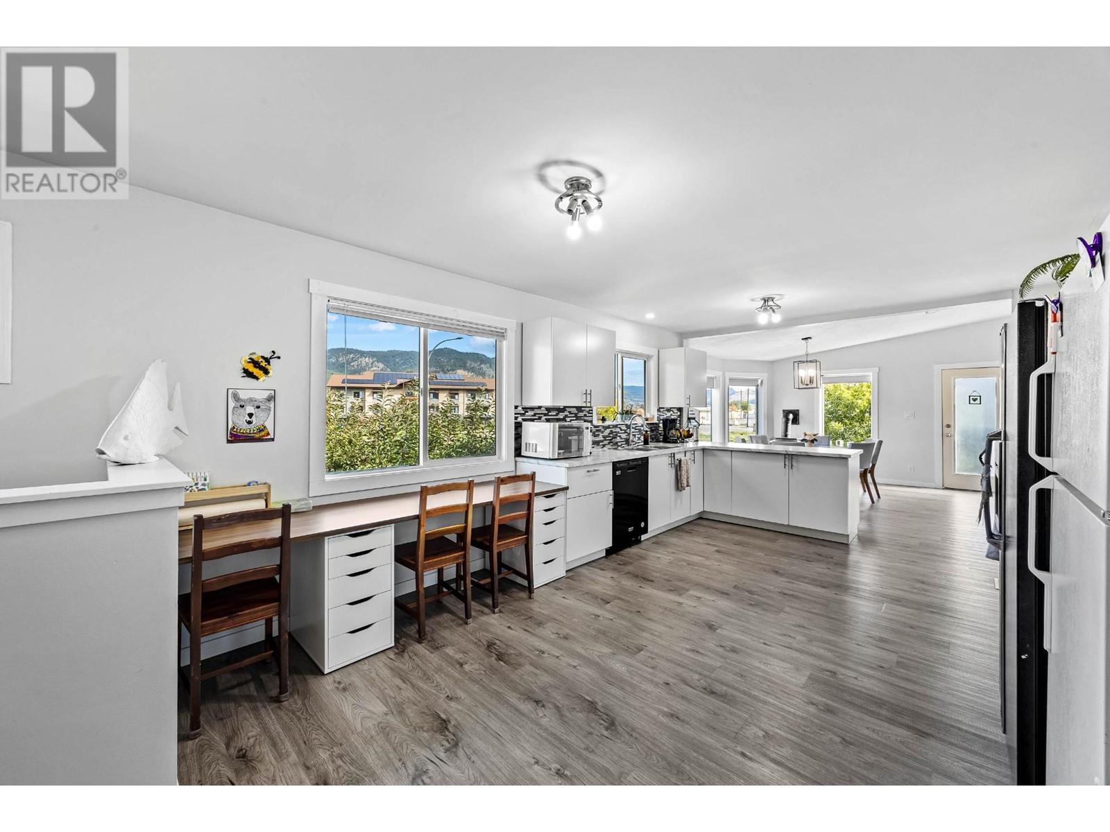 2264 Coutlee Ave, Merritt, British Columbia   - Photo 7 - 181015