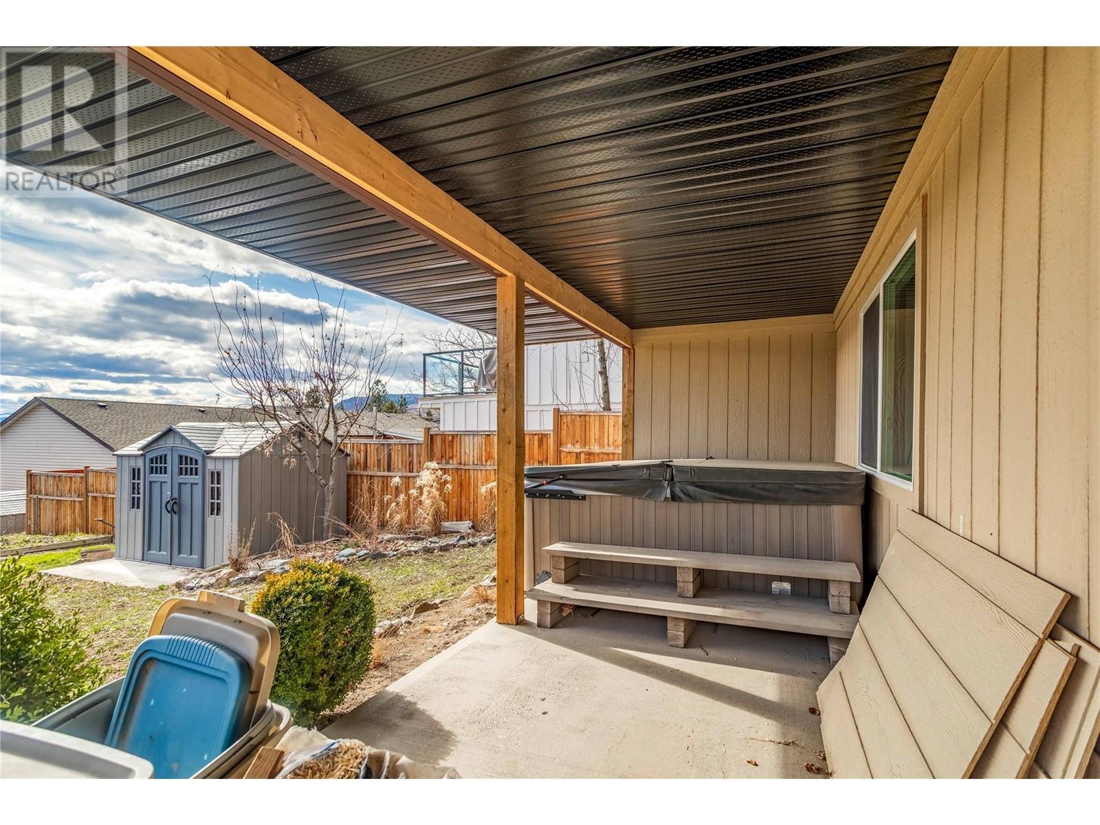 2247 Westville Place West Kelowna