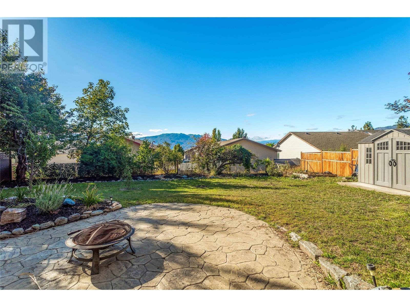 2247 Westville Place West Kelowna