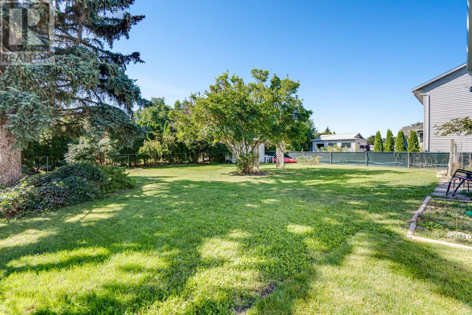 315 Holbrook Road E Kelowna