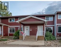 1716 Willowbrook Crescent Unit# 230, dawson creek, British Columbia