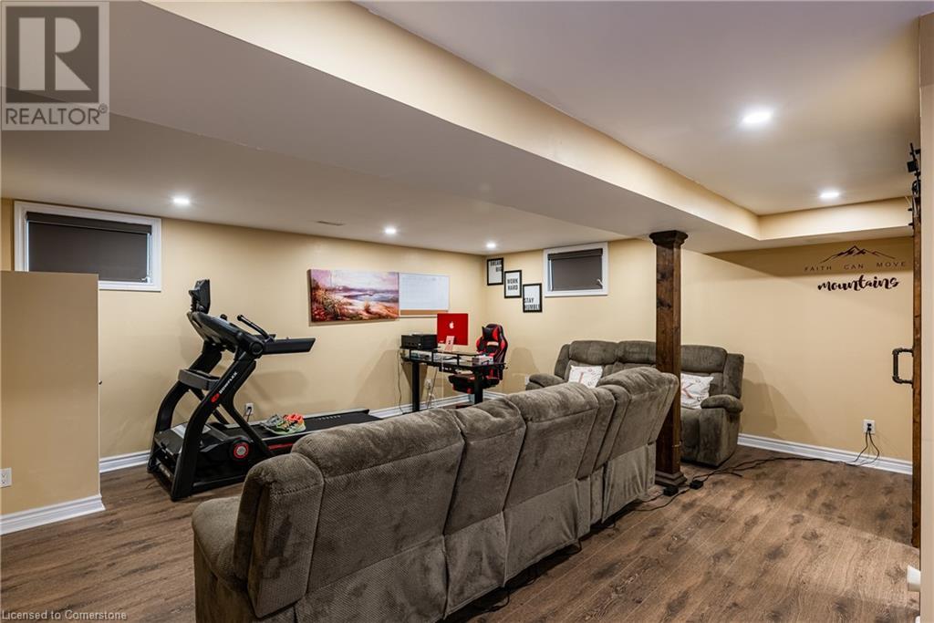 43 Flynn Court, St. Catharines, Ontario  L2S 4E1 - Photo 19 - 40650248