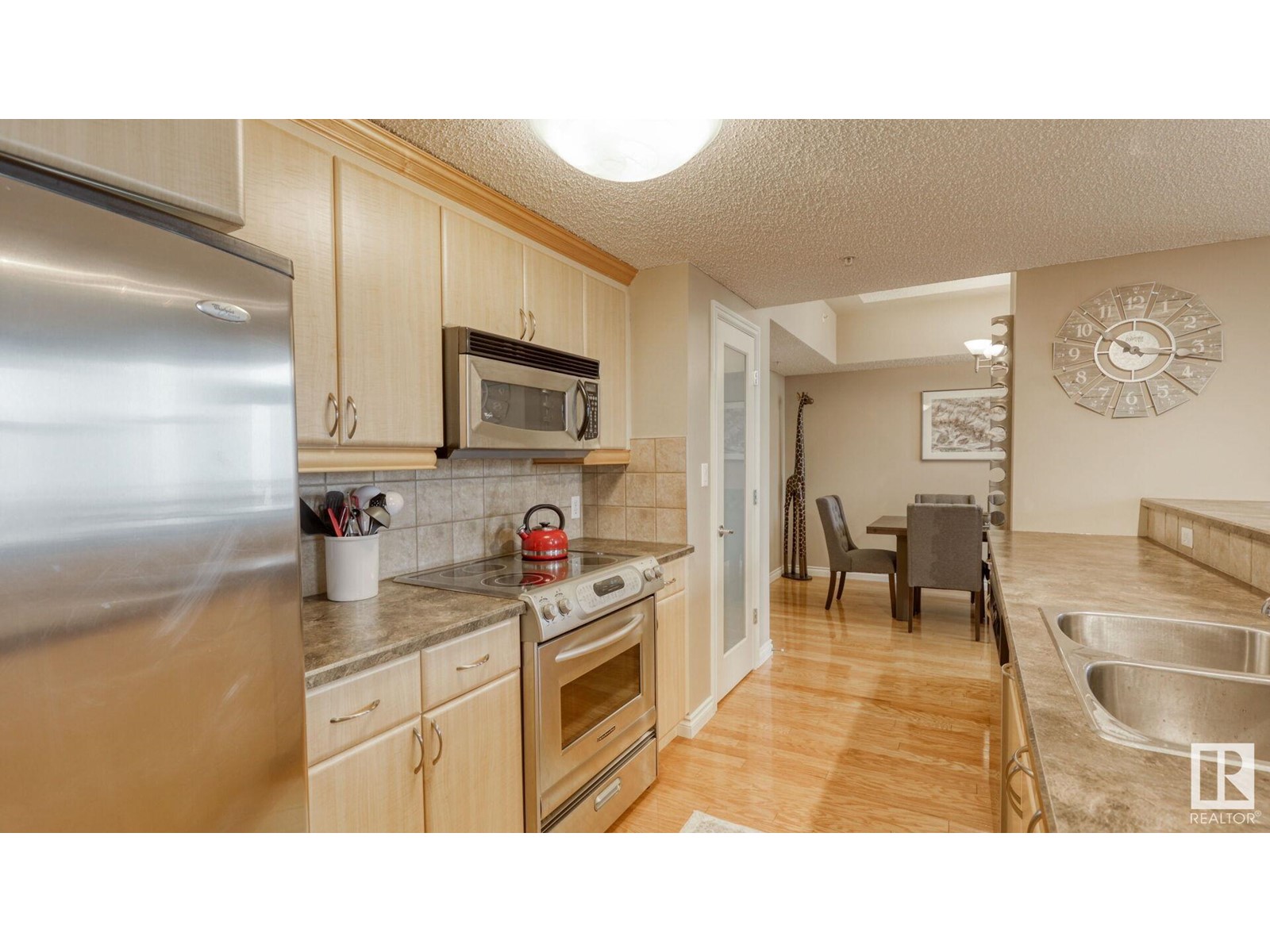 #1401 9020 Jasper Av Nw, Edmonton, Alberta  T5H 3S8 - Photo 4 - E4407205