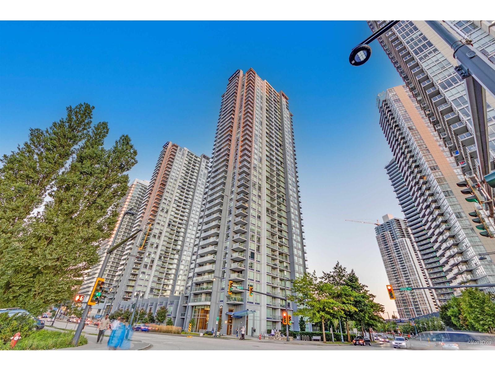 Property at 4505 13696 100 AVENUE image 1