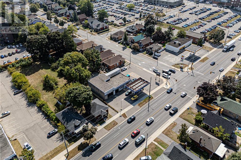 335 St Paul Street E, Brantford, Ontario  N3R 4N2 - Photo 2 - 40650197