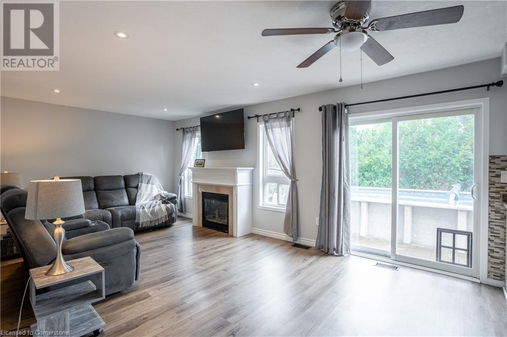 93 Bradley Avenue, Binbrook, Ontario  L0R 1C0 - Photo 9 - 40650078