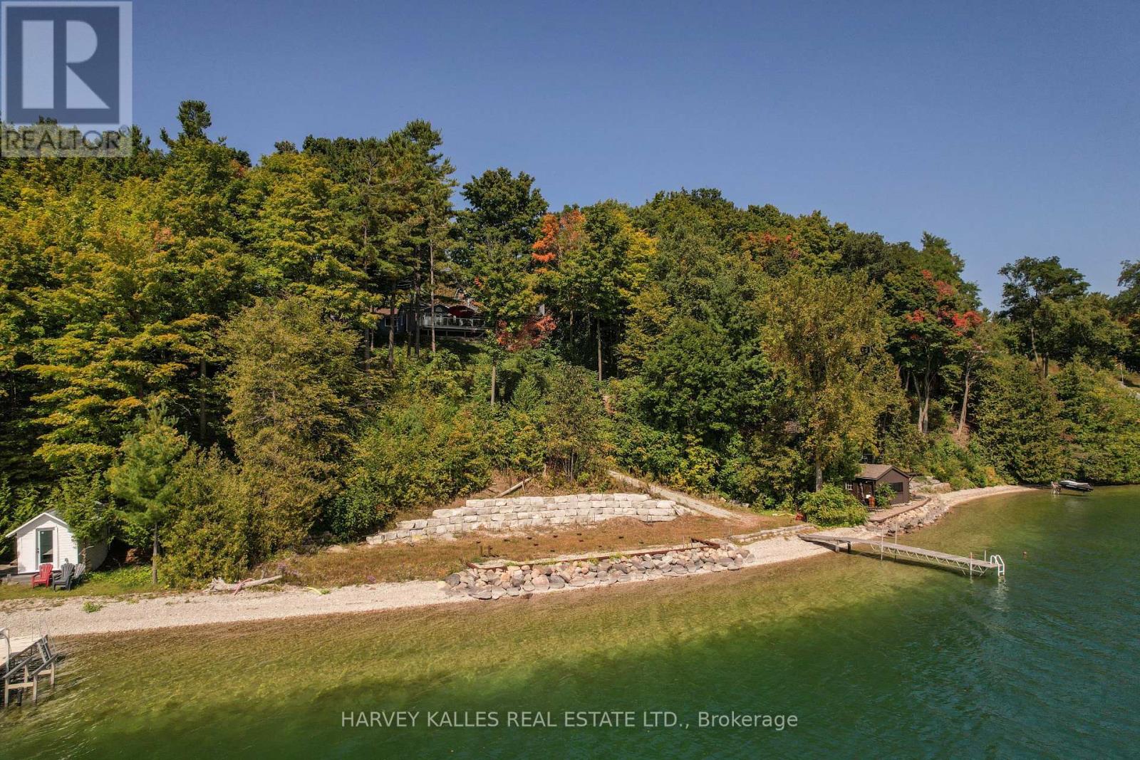 5 Trafalgar Drive, Oro-Medonte, Ontario  L0L 2L0 - Photo 13 - S9359922
