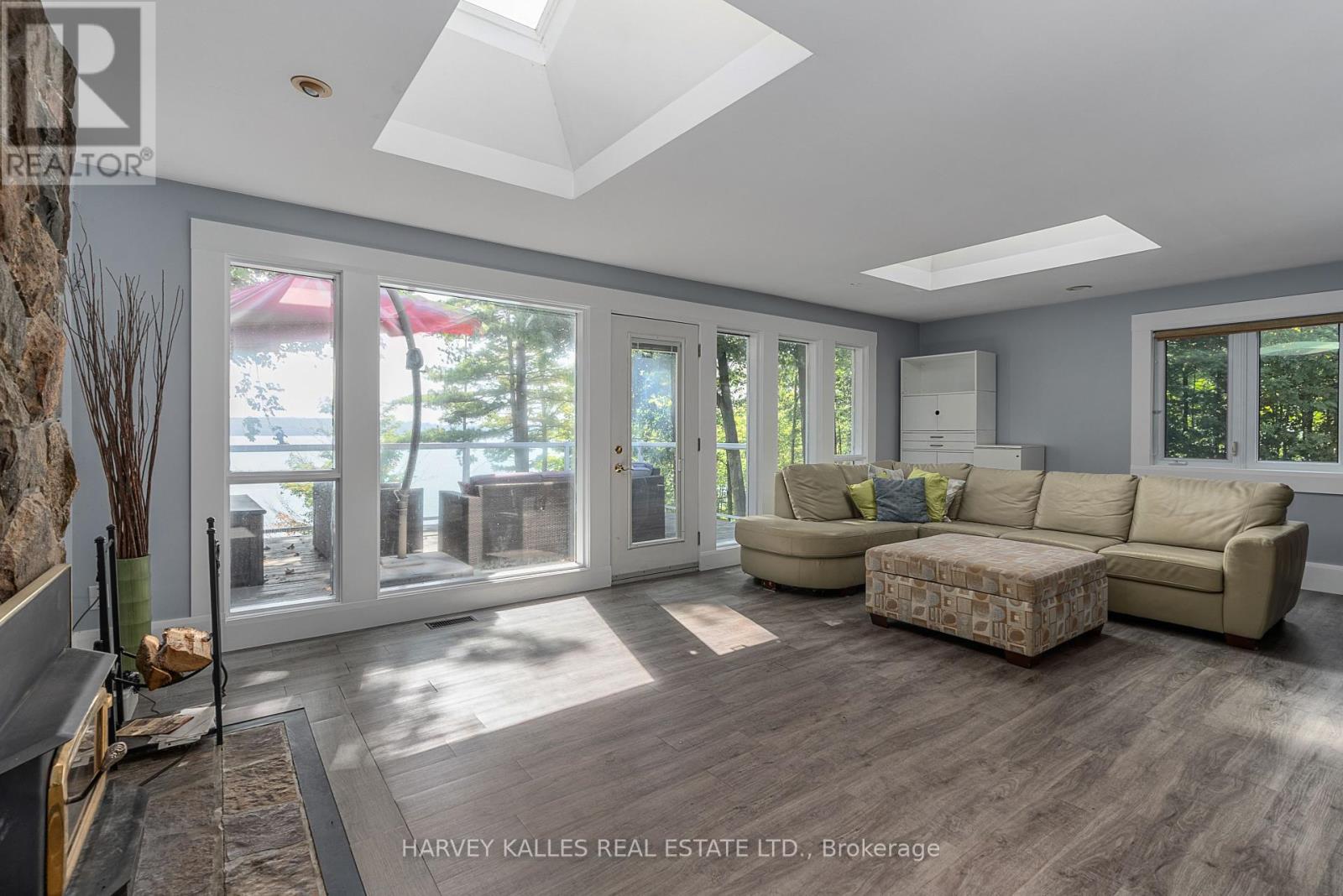 5 Trafalgar Drive, Oro-Medonte, Ontario  L0L 2L0 - Photo 24 - S9359922