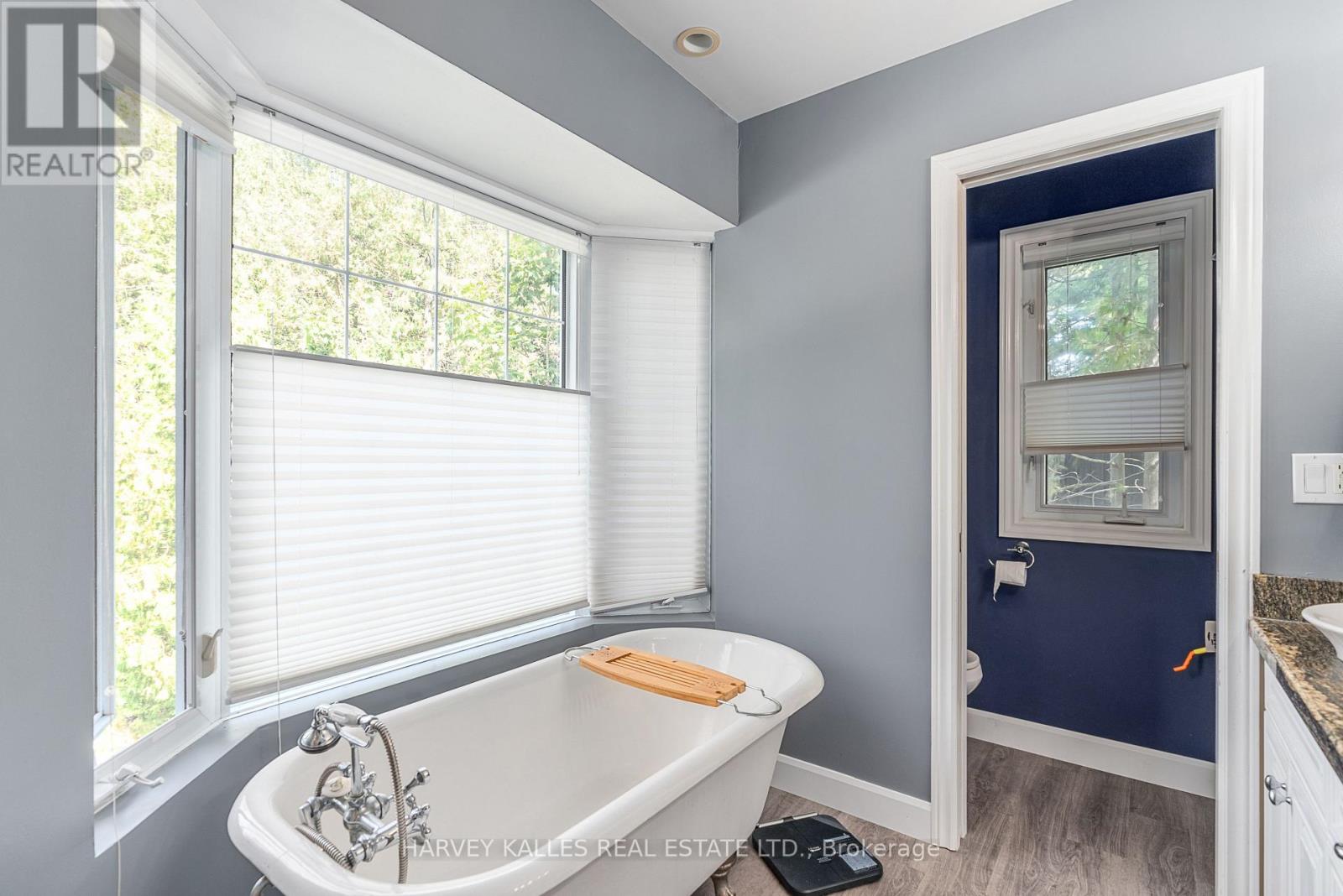 5 Trafalgar Drive, Oro-Medonte, Ontario  L0L 2L0 - Photo 27 - S9359922