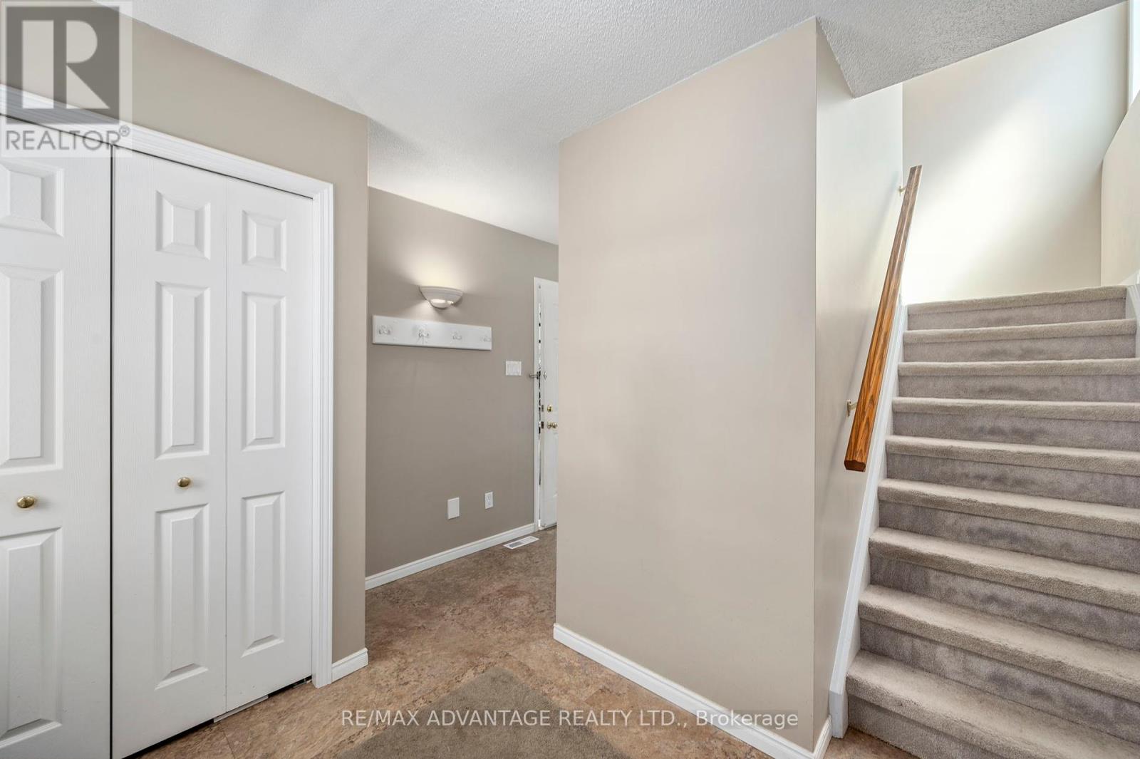 145 Bournemouth Drive, London, Ontario  N5V 4T1 - Photo 6 - X9359855