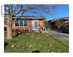 11 QUEENSBURY Drive, hamilton, Ontario