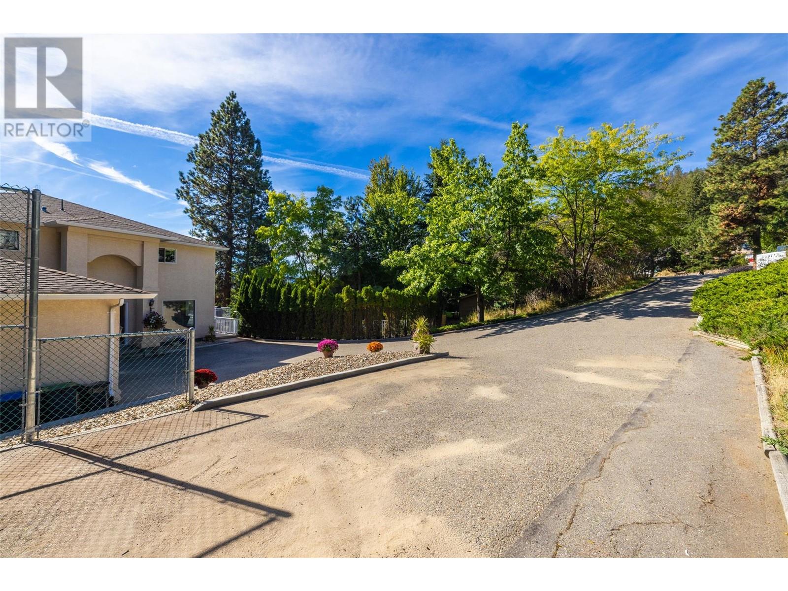 Property at 1015 Guest Road image 5