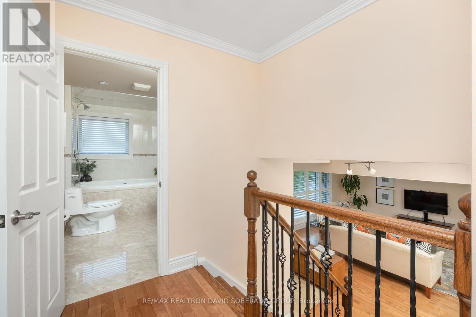 169 Kennard Avenue, Toronto (Bathurst Manor), Ontario  M3H 4M8 - Photo 18 - C9360052