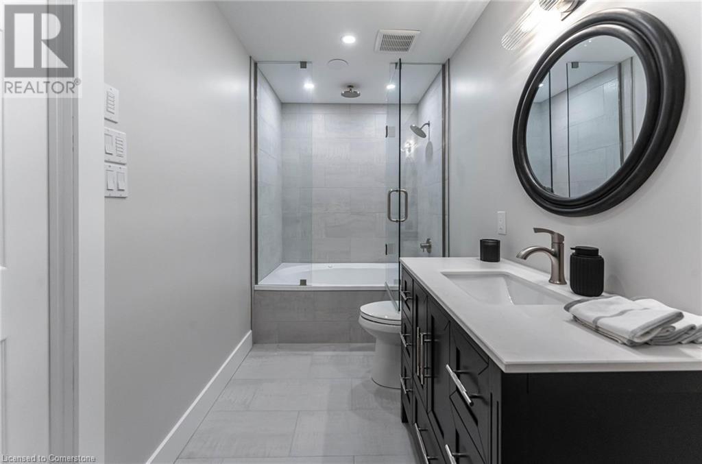 67 Caroline Street S Unit# 1703, Hamilton, Ontario  L8P 3K6 - Photo 24 - XH4207029