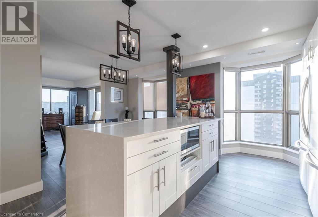 67 Caroline Street S Unit# 1703, Hamilton, Ontario  L8P 3K6 - Photo 8 - XH4207029