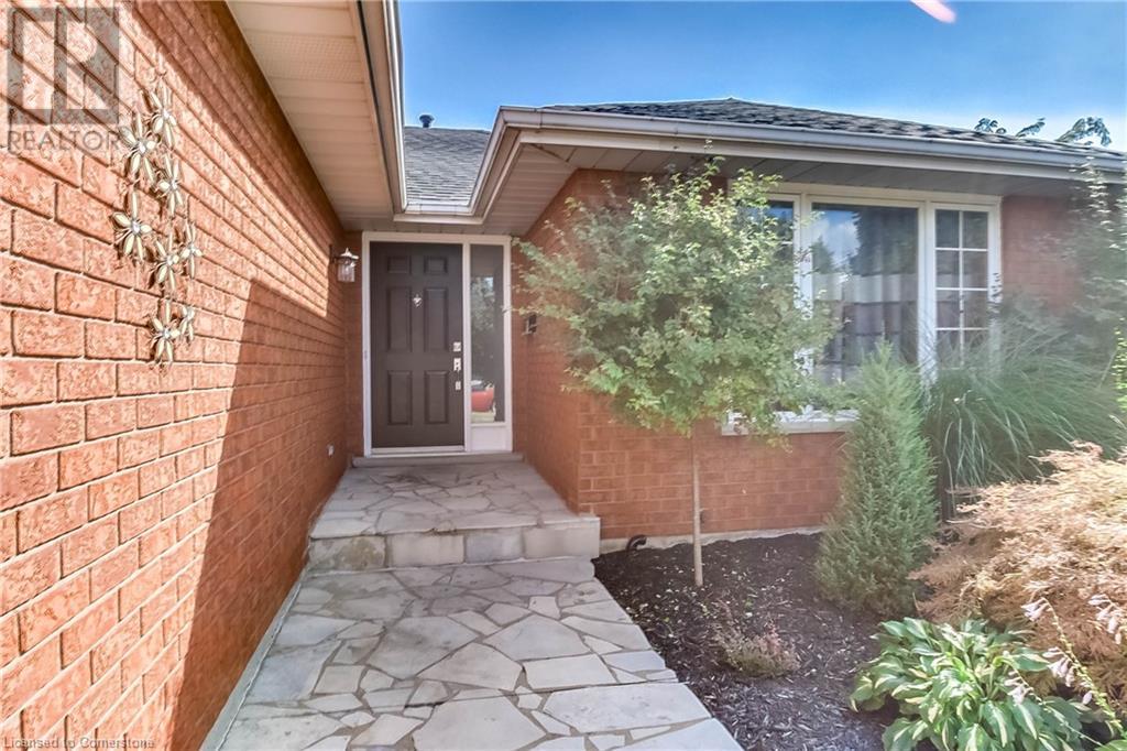 138 Lynndale Road, Simcoe, Ontario  N3Y 5J1 - Photo 2 - 40650416