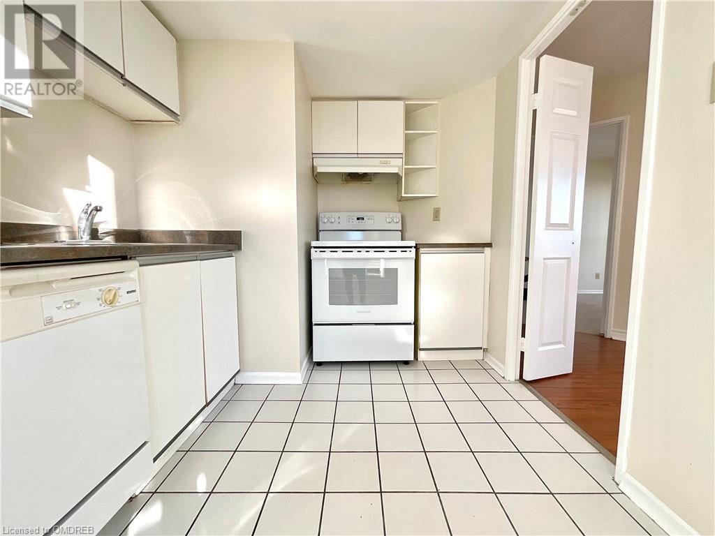 4460 Tucana Court Unit# 906, Mississauga, Ontario  L5R 3K9 - Photo 6 - 40649526