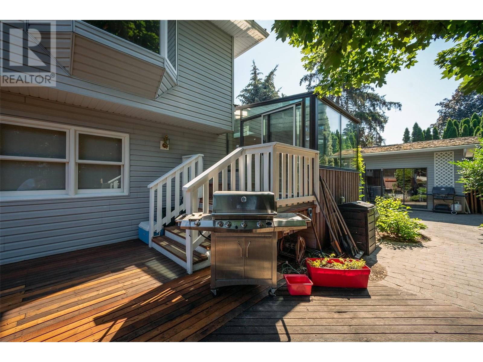 4330 Kirkby Court, Kelowna, British Columbia  V1W 2P1 - Photo 50 - 10319327