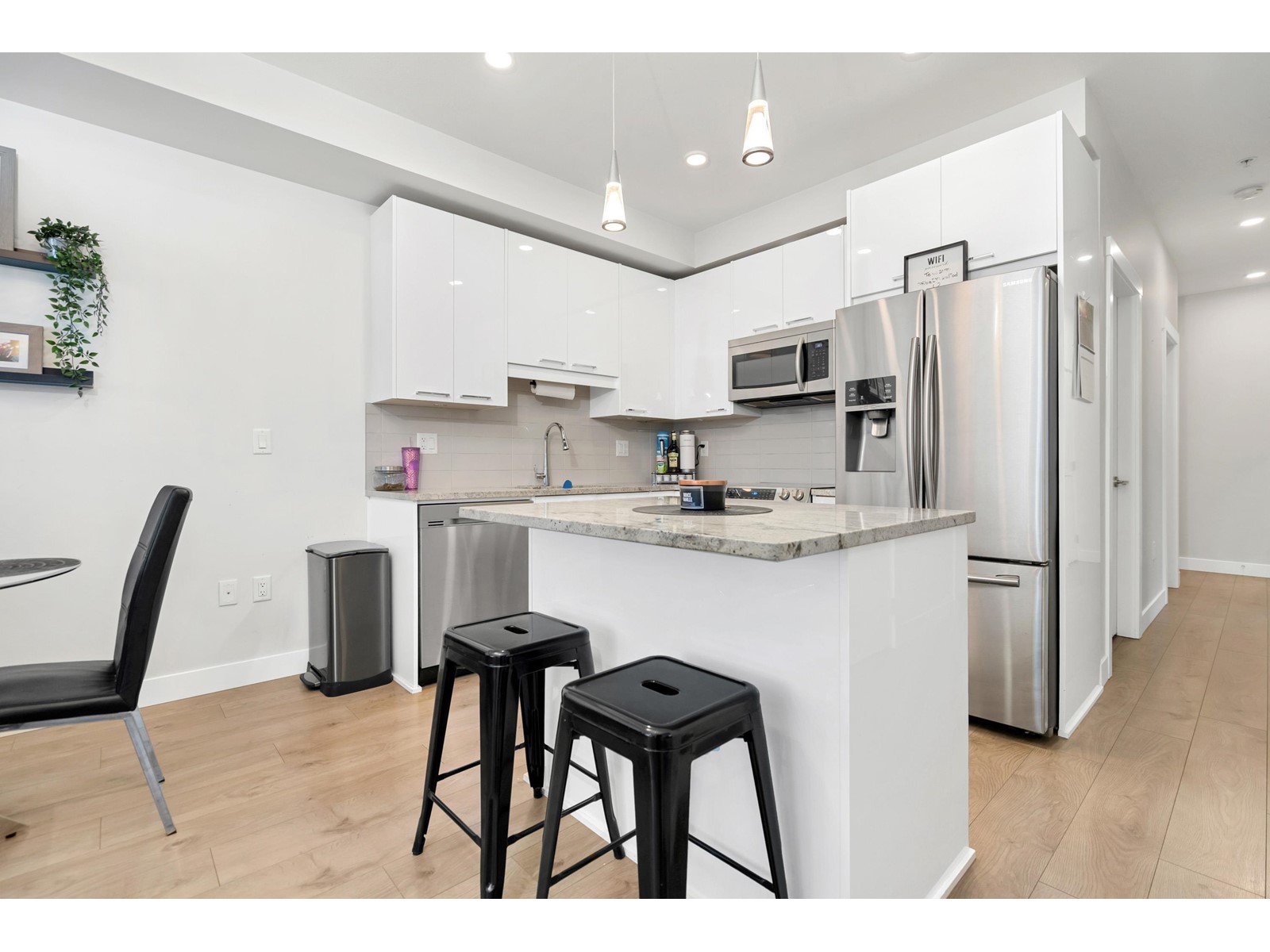 117 20696 Eastleigh Crescent, Langley, British Columbia V3A 4C4 - Photo 1 - R2927943