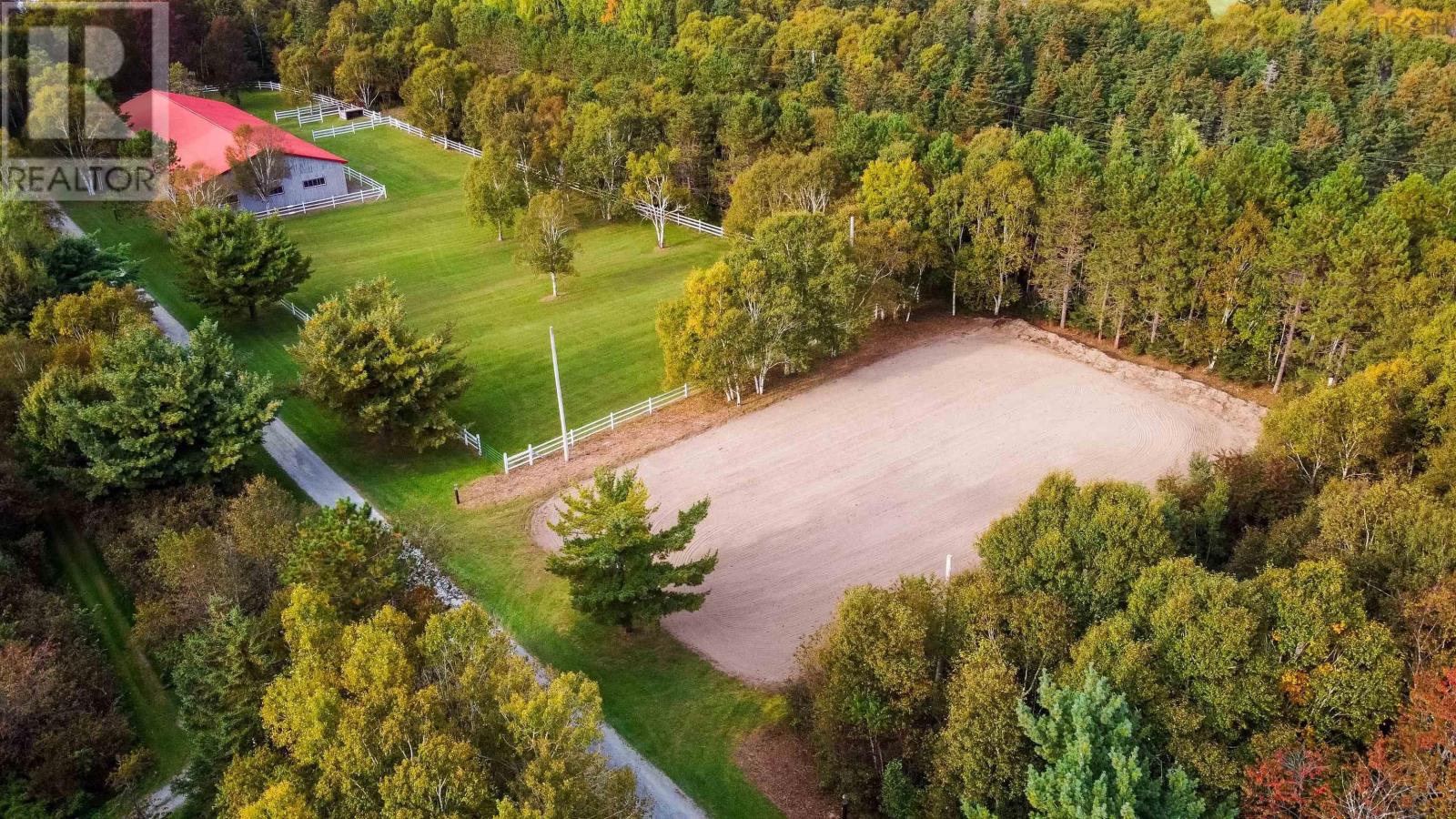 8816 East Bay Highway, Middle Cape, Nova Scotia  B1J 2A1 - Photo 19 - 202422842