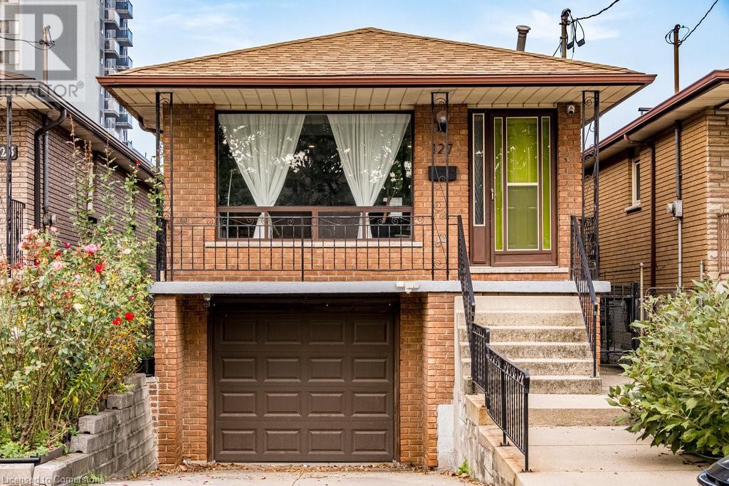 127 WEST Avenue N, hamilton, Ontario