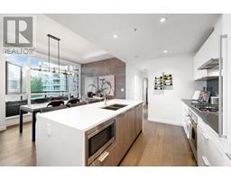 311 105 W 2ND STREET, north vancouver, British Columbia