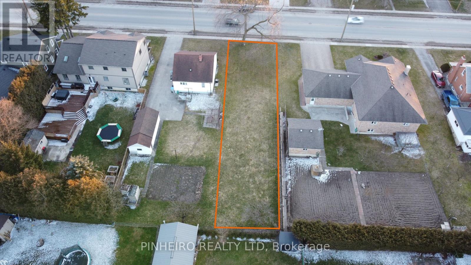 22566 Adelaide Street N, Strathroy-Caradoc (Mount Brydges), Ontario  N0L 1W0 - Photo 1 - X9359983