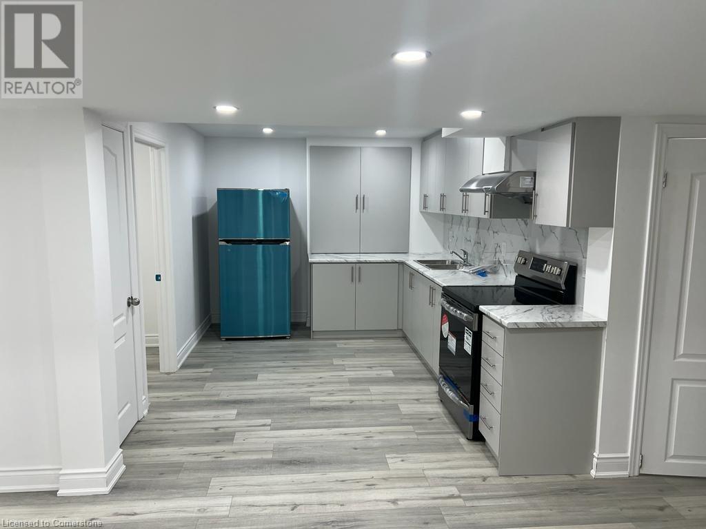 10 Sugar Trail Unit# BasementKitchener, Ontario  N2R 0S5 - Photo 3 - 40650757