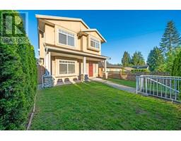 2052 WESTVIEW DRIVE, North Vancouver, British Columbia