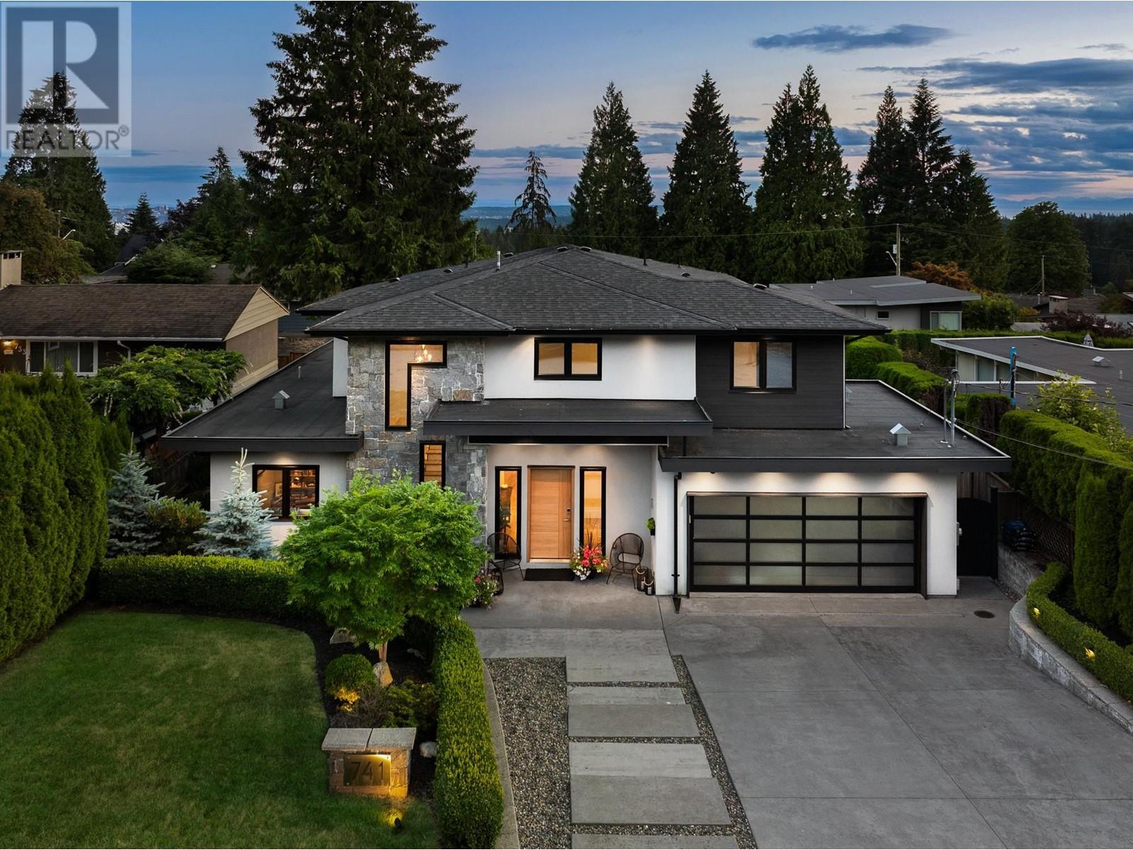 741 WINONA AVENUE, north vancouver, British Columbia