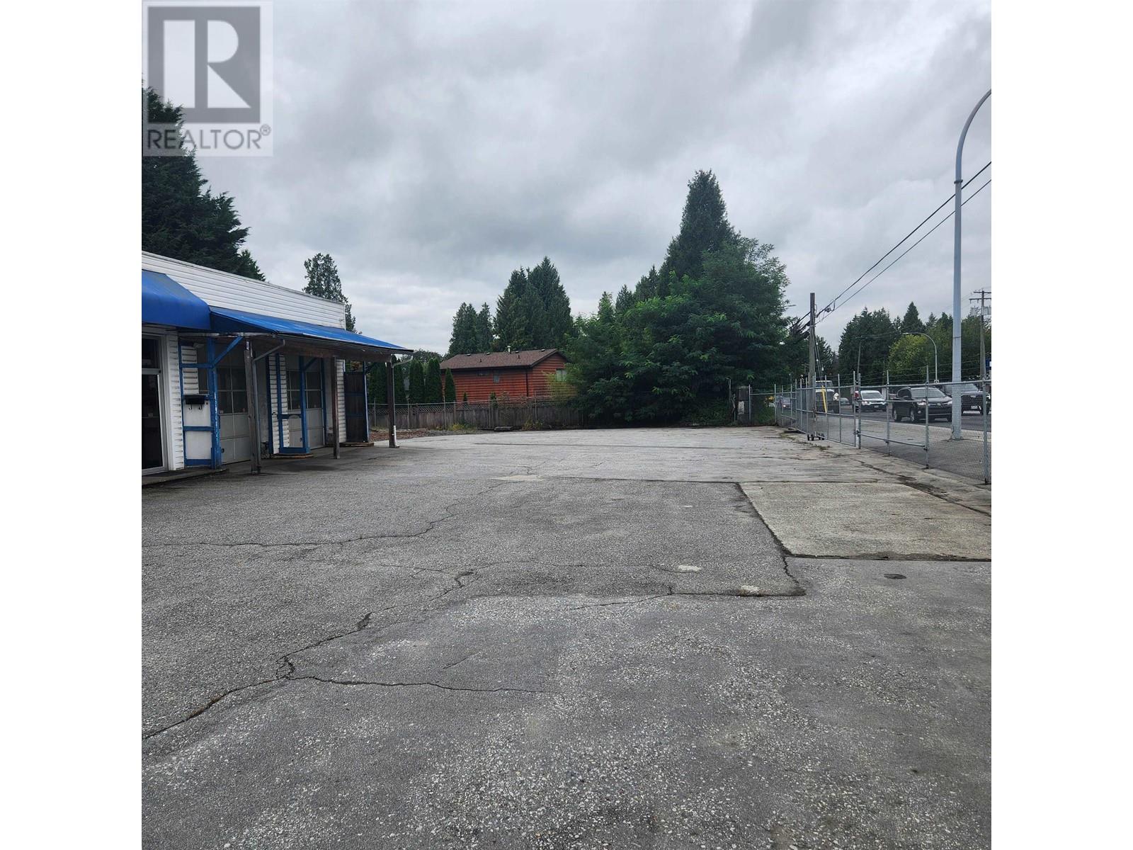 21254 Lougheed Highway, Maple Ridge, British Columbia V2X 2R5 - Photo 7 - C8063108