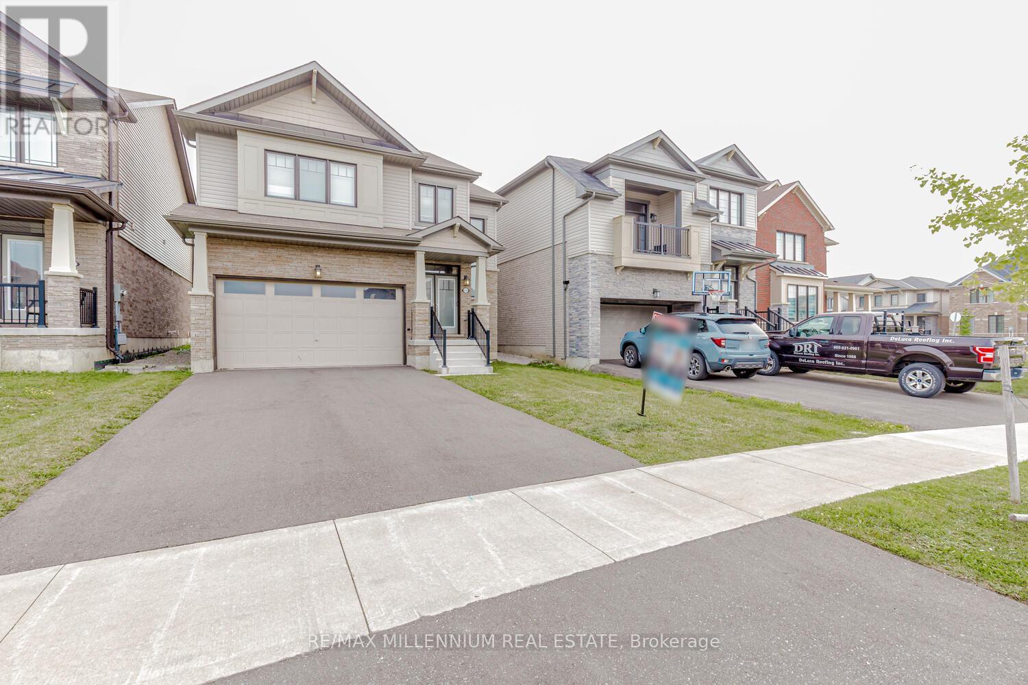 259 BEDROCK DRIVE, Hamilton, Ontario