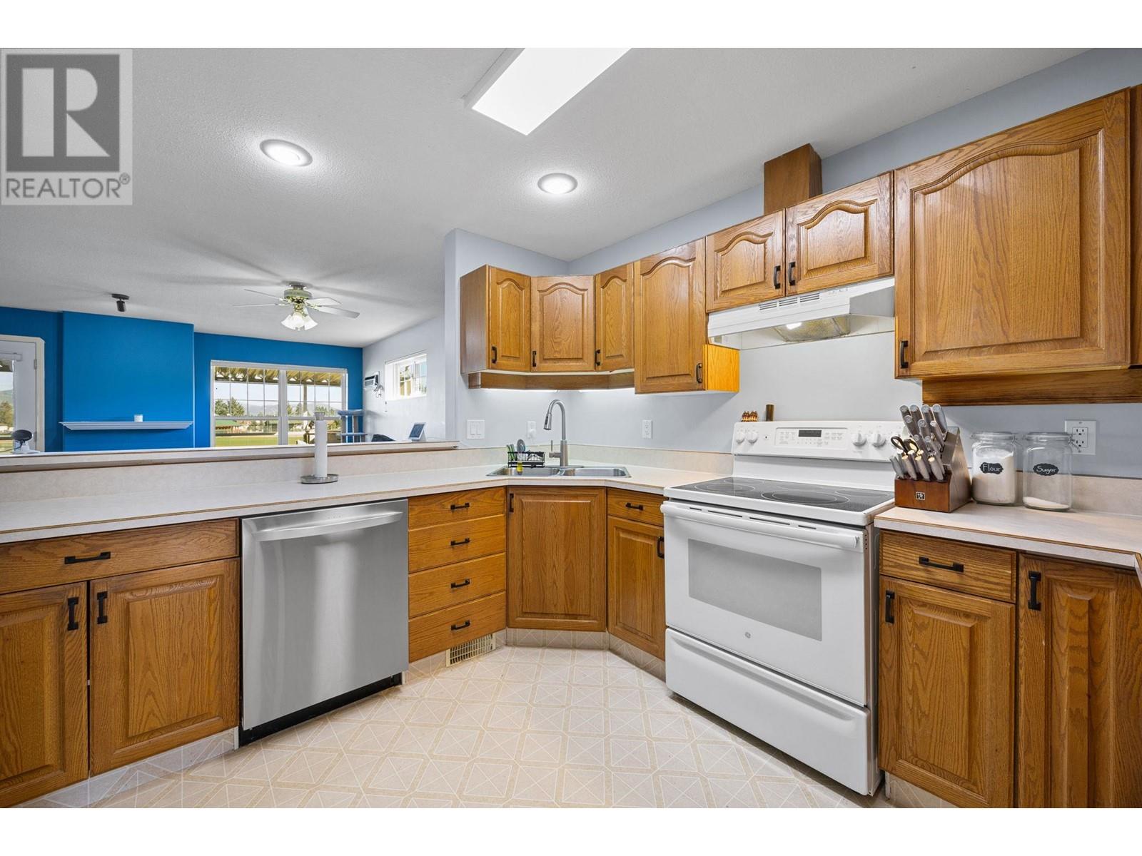 303 Regent Avenue Unit# 27, Enderby, British Columbia  V0E 1V2 - Photo 14 - 10324563