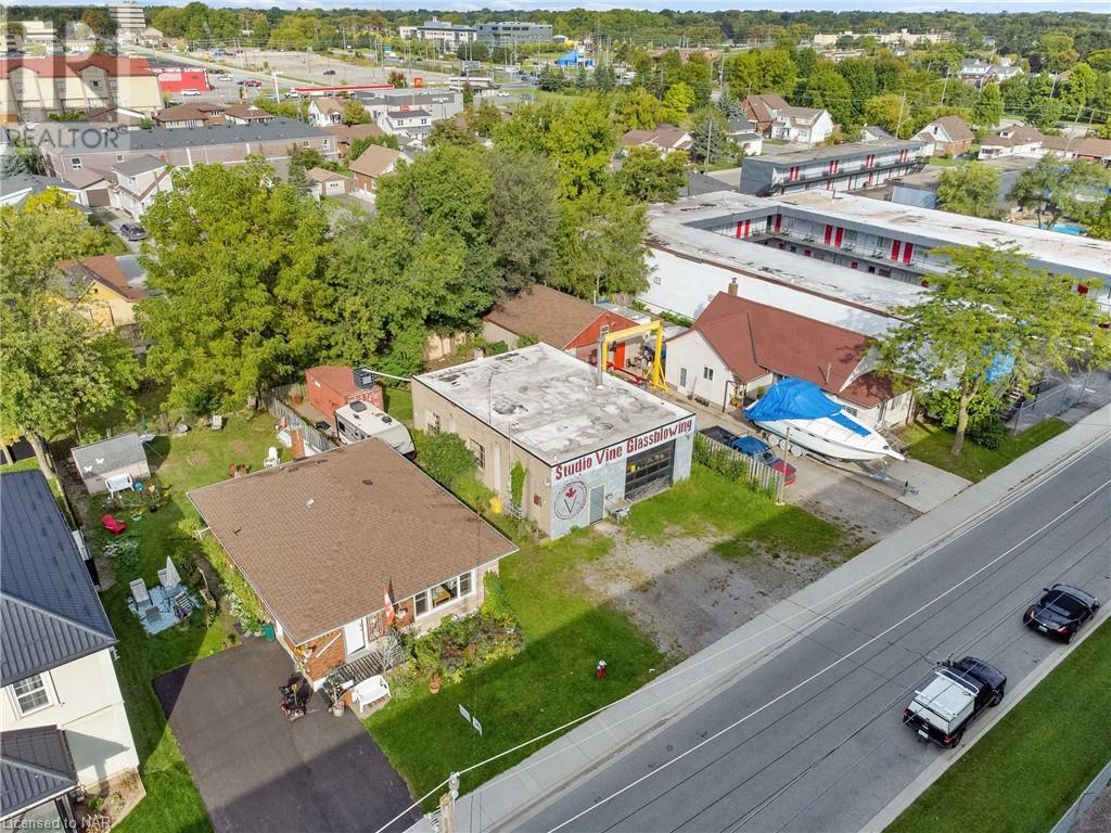 5535 Slater AvenueNiagara Falls (214 - Clifton Hill), Ontario  L2G 3S7 - Photo 7 - X9413904