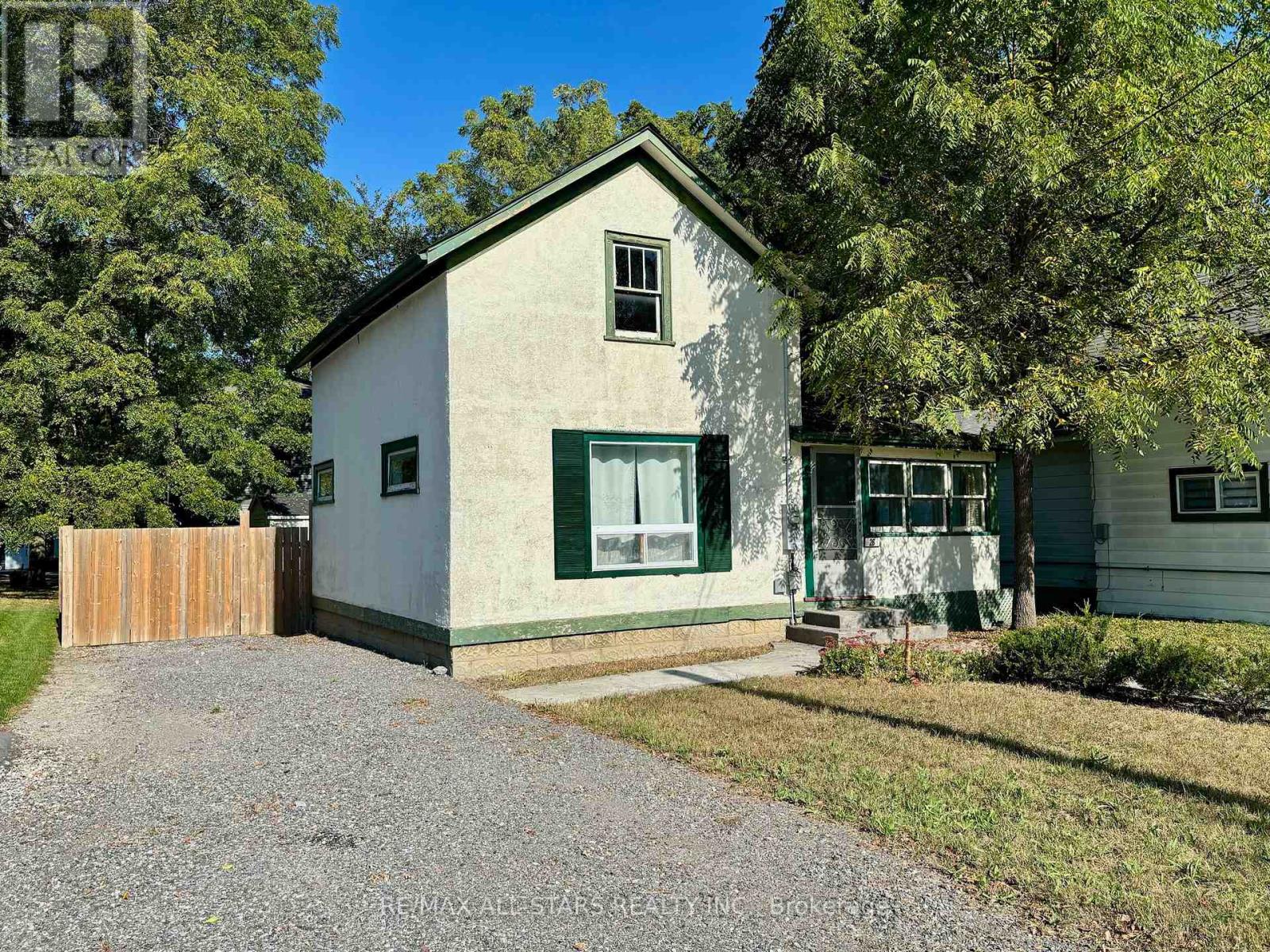 Property at 26 MARKET STREET image 2